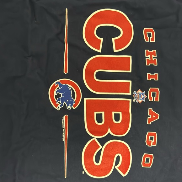 Chicago Cubs Shirt - Picture 5 of 6